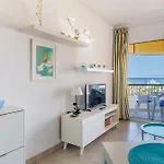 Suntower - Seaviews & Pool - Next To