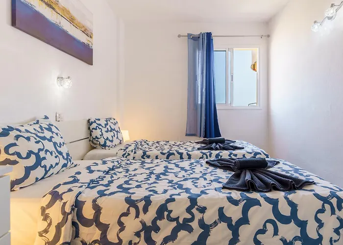 Apartman Suntower - Seaviews & Pool - Next To