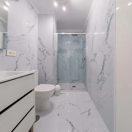 Suntower - Seaviews & Pool - Next To Lejlighed *