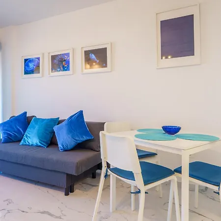 Suntower - Seaviews & Pool - Next To شقة أرونا