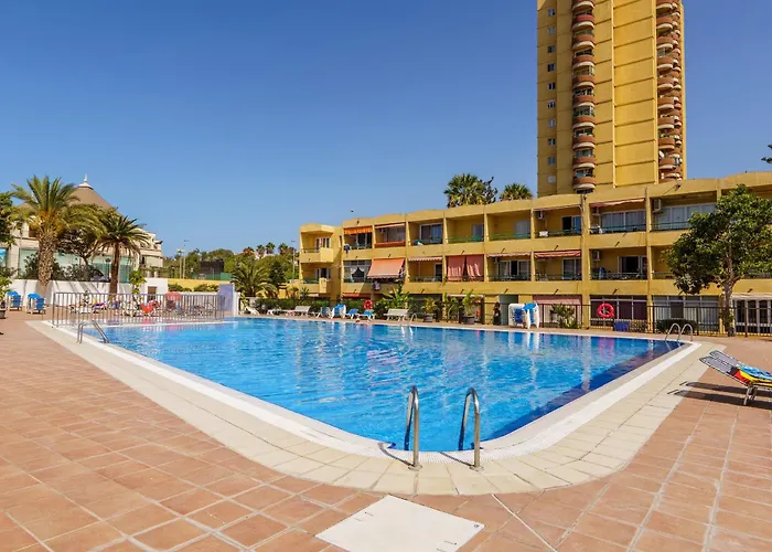 Suntower - Seaviews & Pool - Next To * 아로나